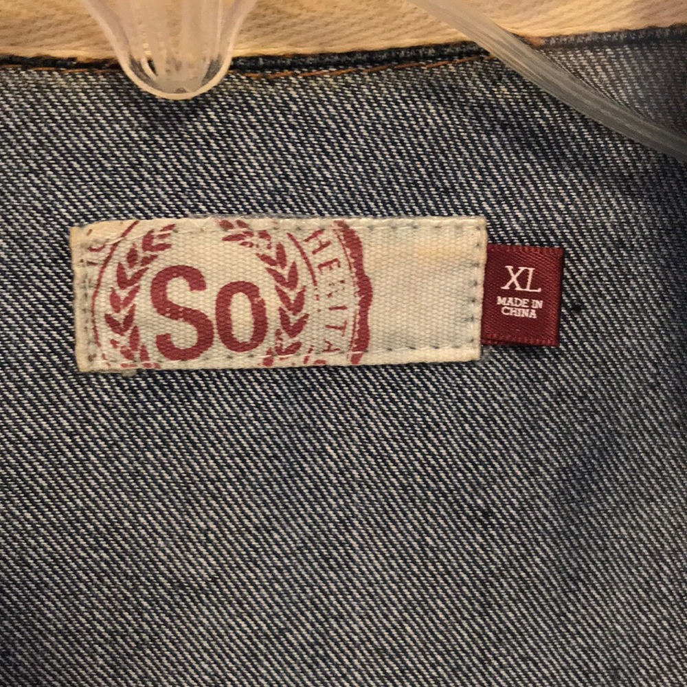 Jean jacket - Picture 2 of 3